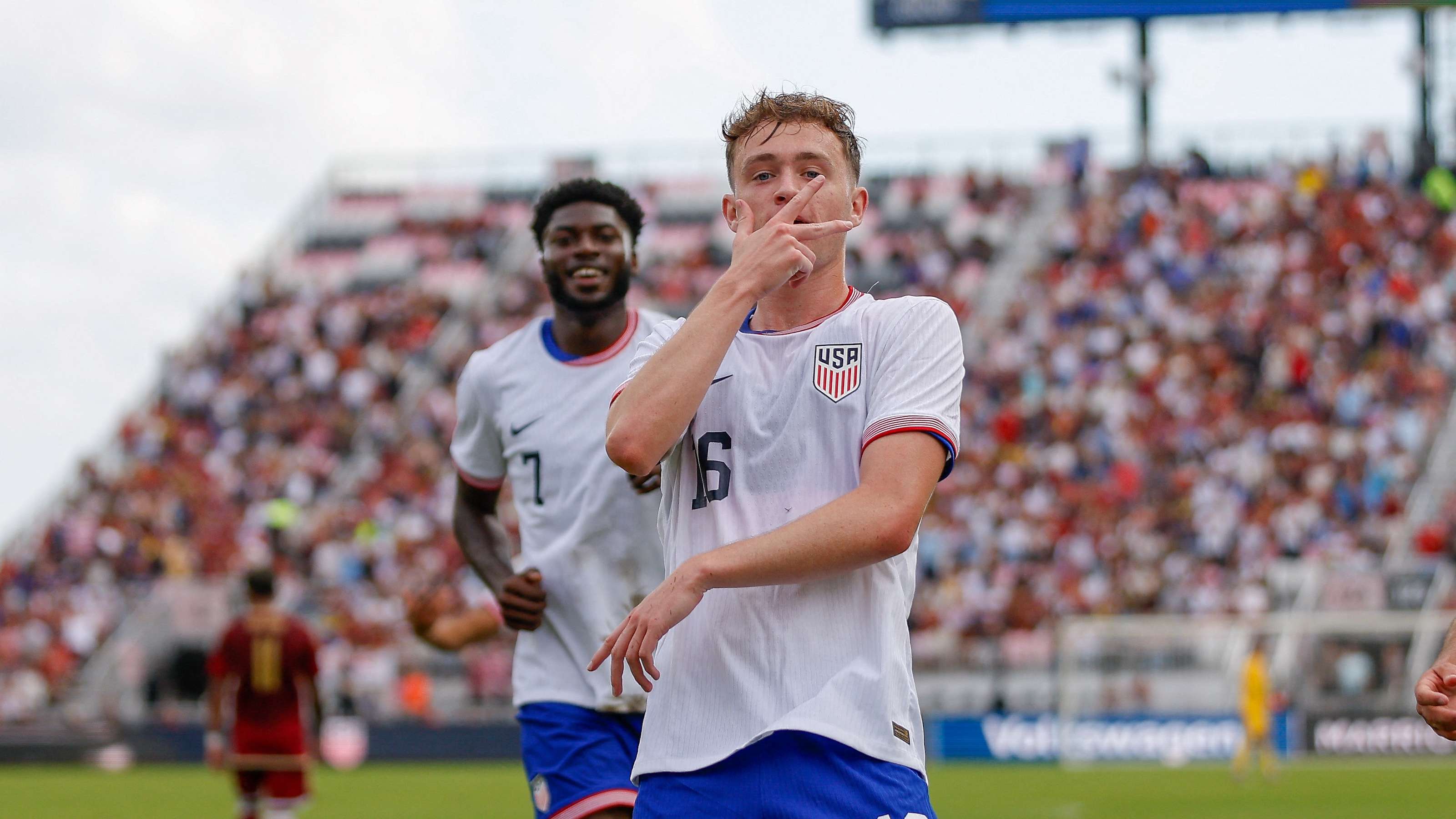 帮助他们更 帮助他们更